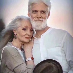 肌肉猛男裸体GAY网站
